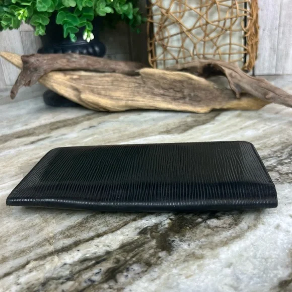 LOUIS VUITTON - Epi Brazza - Picture 5 of 15